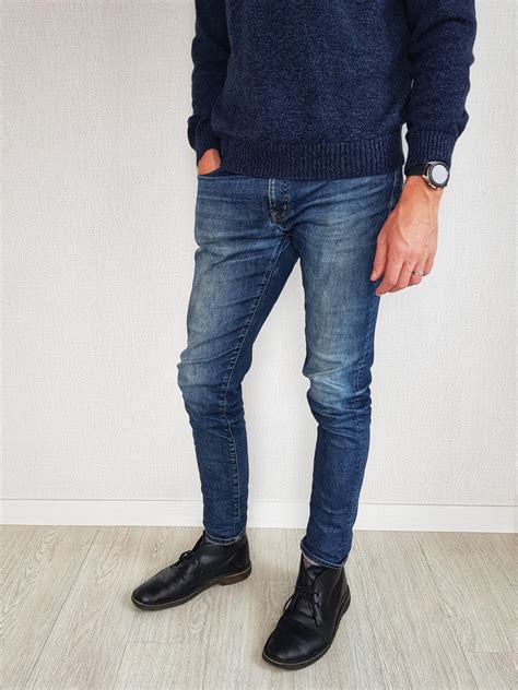 dark blue jeans and black shoes|blue jeans black boots women's.